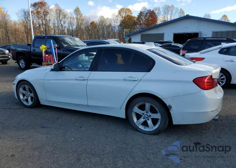 2013 BMW 320 I xDrive из США, поврежденный, VIN WBA3C3C55DF979561